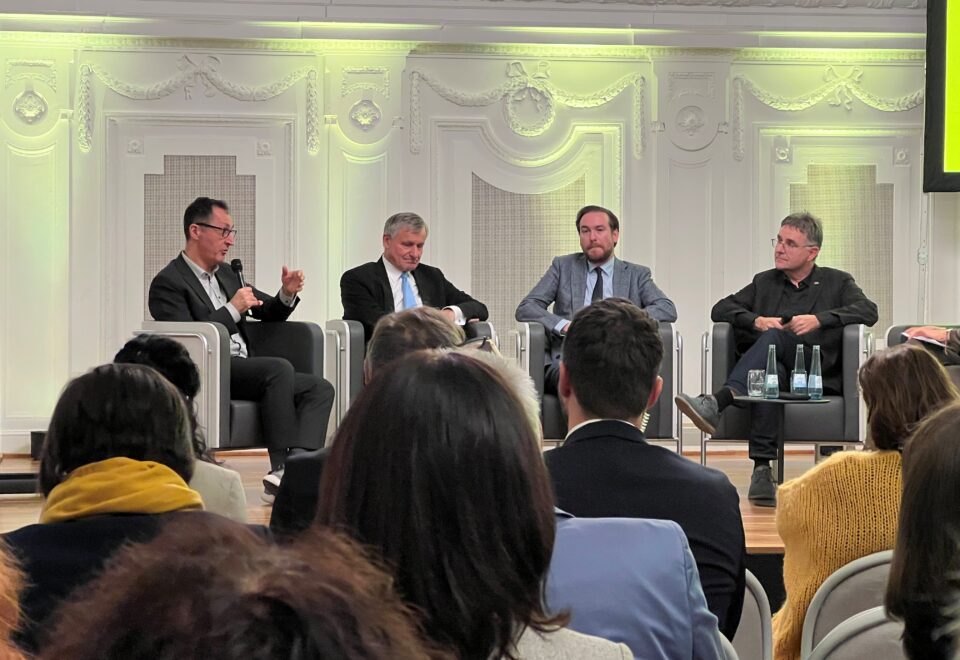 Foto3 Elternbeirat der Schönbuchschule gewinnt landesweiten Wettbewerb