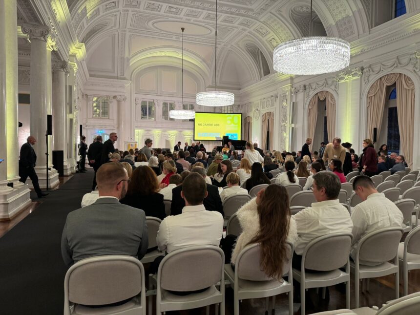 Foto5 Elternbeirat der Schönbuchschule gewinnt landesweiten Wettbewerb